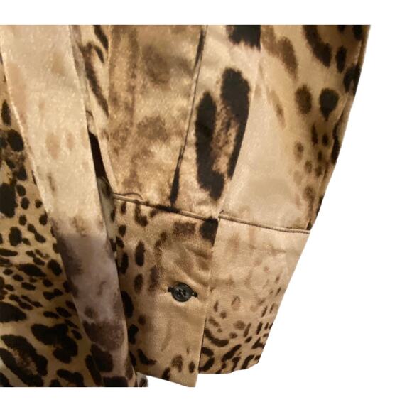 2 Tone Animal Print Blouce Size S - Picture 5 of 6